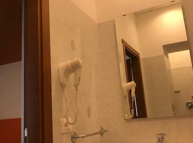 Marconi 22 ゲストハウス